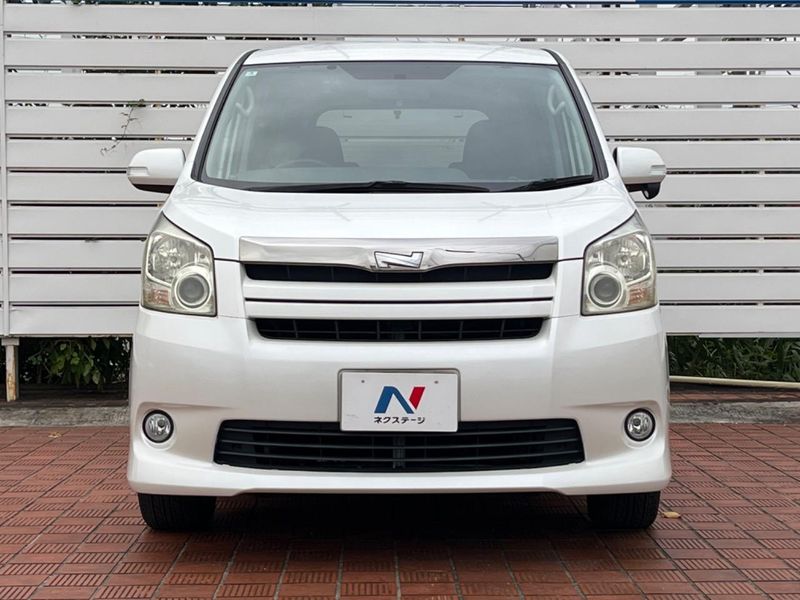 2008 Toyota Noah DBA-ZRR70W (UW-6a9644b081db5)[16]