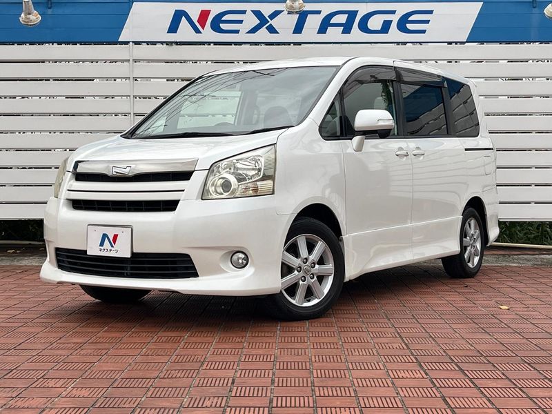 2008 Toyota Noah DBA-ZRR70W (UW-6a9644b081db5)[0]