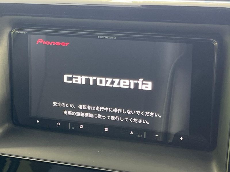 2019 Toyota Noah DBA-ZRR80W (UW-6a9644bf46a89)[4]