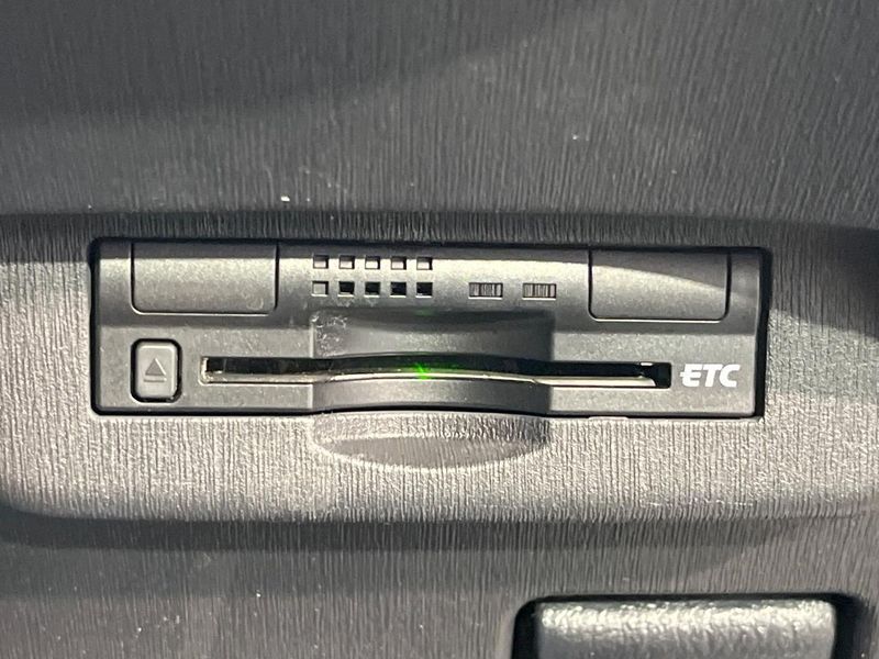 2015 Toyota Prius DAA-ZVW30 (UW-6a9644dcb91ed)[12]
