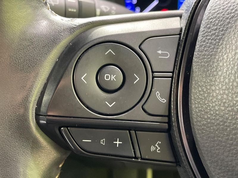 2020 Toyota Corolla Touring 6AA-ZWE211W (UW-6a9644f2c07ac)[18]