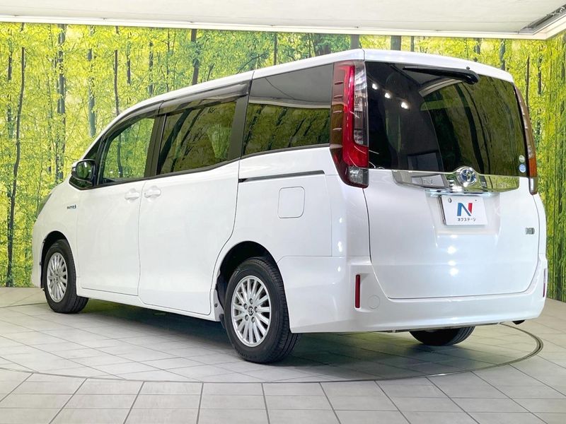2015 Toyota Noah DAA-ZWR80G (UW-6a9644f6dcafd)[11]