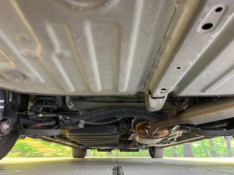 2018 Toyota Voxy DAA-ZWR80W (UW-6a9644f981383)[24]
