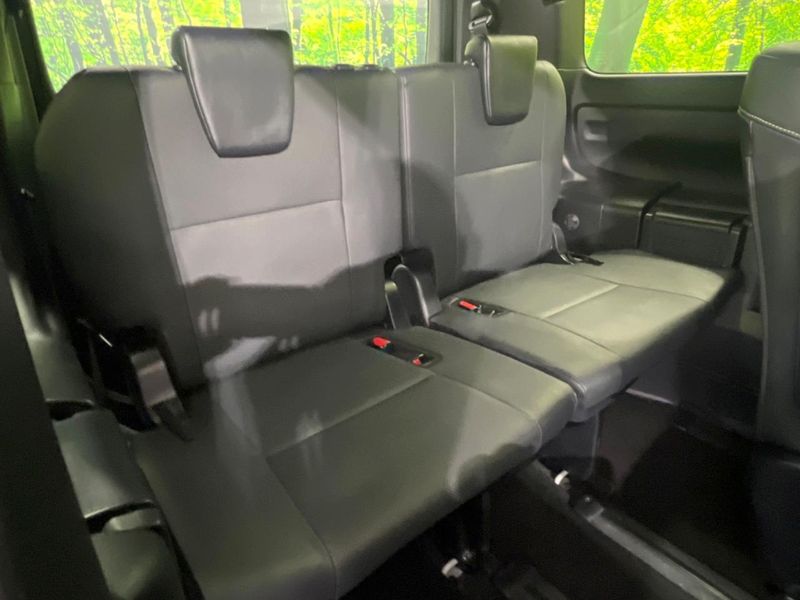 2019 Toyota Esquire DAA-ZWR80G (UW-6a9644fc2f417)[22]