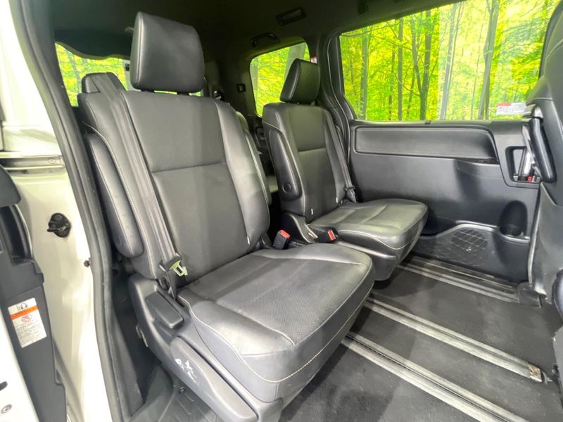 2019 Toyota Esquire DAA-ZWR80G (UW-6a9644fc2f417)[23]