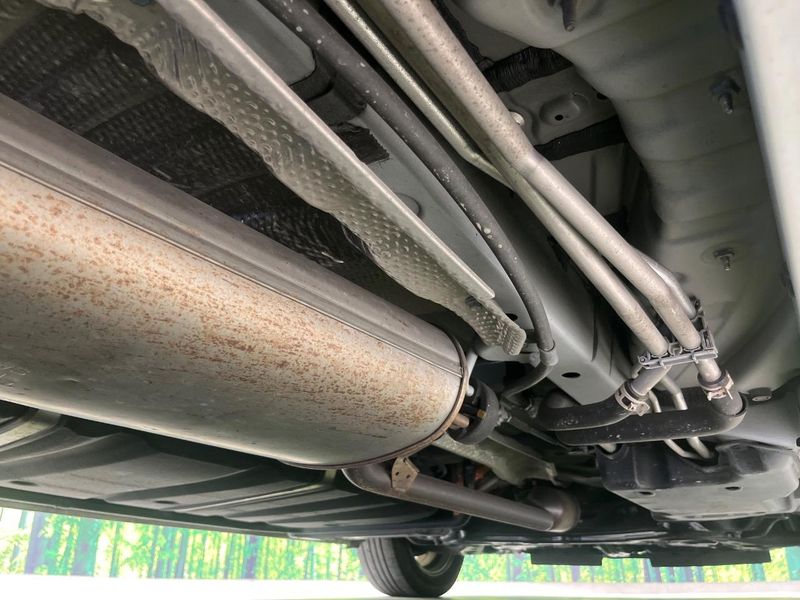 2020 Toyota Voxy DAA-ZWR80W (UW-6a9644fdd39f0)[24]
