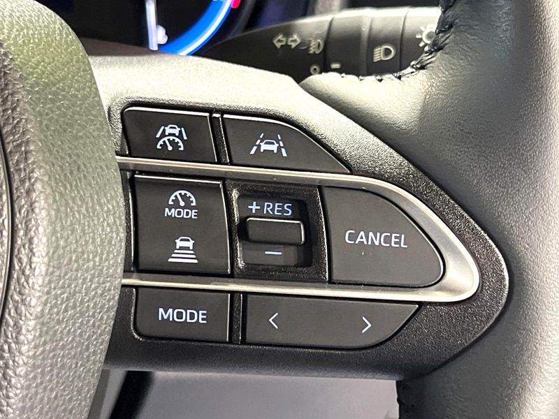 2023 Toyota Noah 6AA-ZWR90W (UW-6a964504ee5e0)[26]