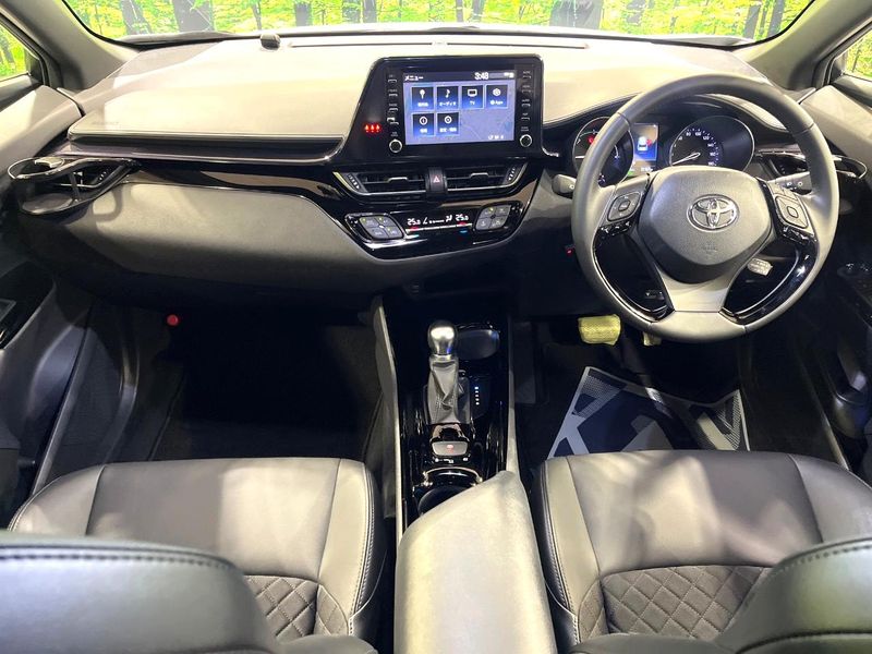 2021 Toyota C-HR 6AA-ZYX11 (UW-6a964514c700a)[26]