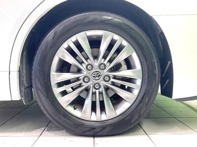 2024 Toyota Alphard Hybrid 6AA-AAHH40W (UW-6a979227916c6)[19]