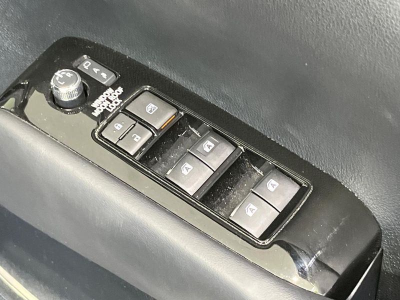 2019 Toyota Alphard DBA-AGH30W (UW-6a97923cded90)[5]