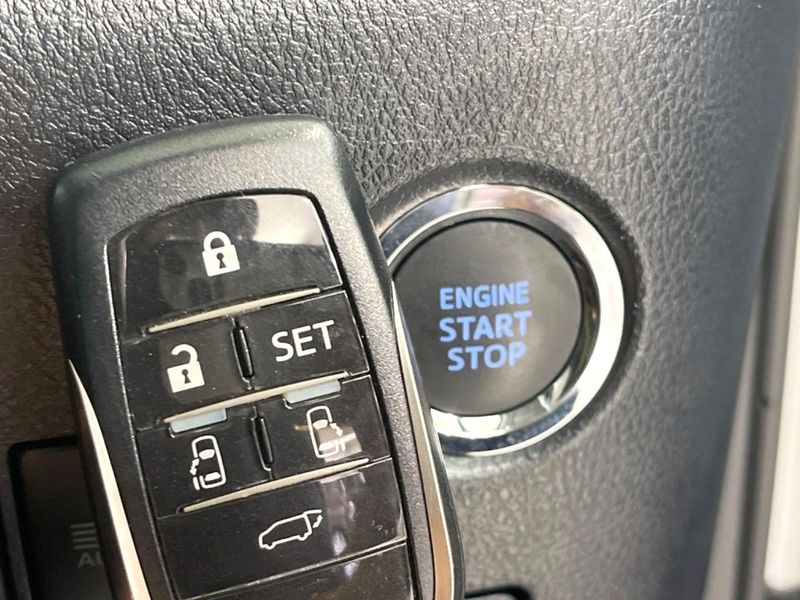 2023 Toyota Alphard 3BA-AGH30W (UW-6a979248ac36c)[28]