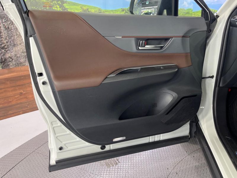 2021 Toyota Harrier Hybrid 6AA-AXUH80 (UW-6a97927449c27)[26]