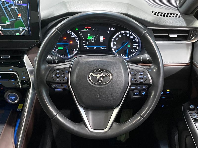 2022 Toyota Harrier Hybrid 6AA-AXUH85 (UW-6a97927d121cf)[17]