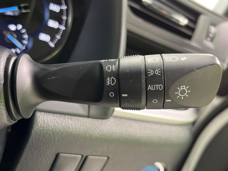 2020 Toyota Vellfire Hybrid 6AA-AYH30W (UW-6a9792828cc45)[17]