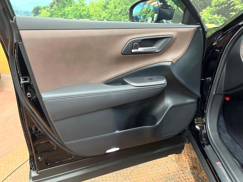 2023 Toyota Crown Crossover 6AA-AZSH35 (UW-6a97928ca9ed8)[6]