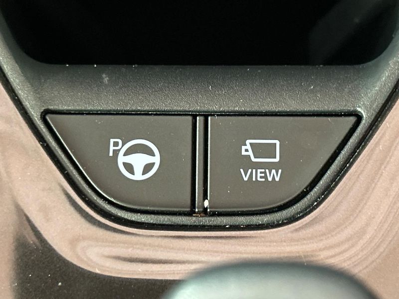 2024 Toyota Crown Sports 6AA-AZSH36W (UW-6a97928f52040)[28]