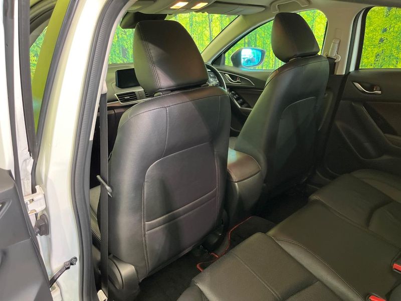 2016 Mazda Axela Sports LDA-BMLFS (UW-6a9792cbc2956)[10]