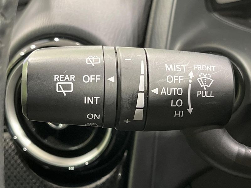 2017 Mazda Demio DBA-DJ3FS (UW-6a9792e8c7dce)[19]