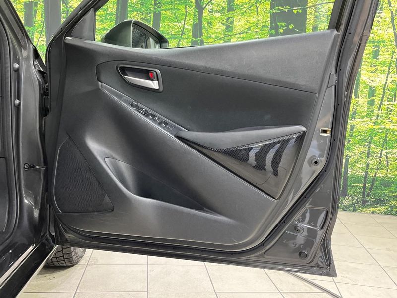 2017 Mazda Demio DBA-DJ3FS (UW-6a9792e8c7dce)[6]