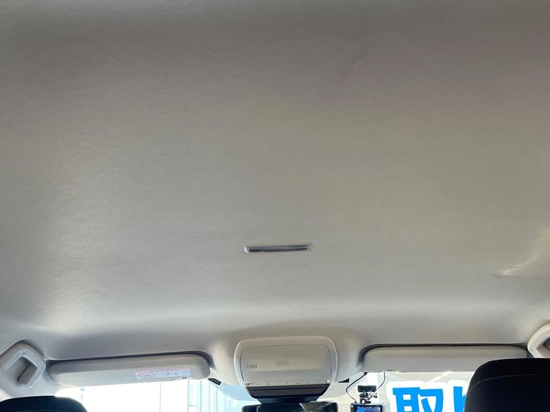 2022 Mazda CX-30 5BA-DMEP (UW-6a9792f2f0272)[18]