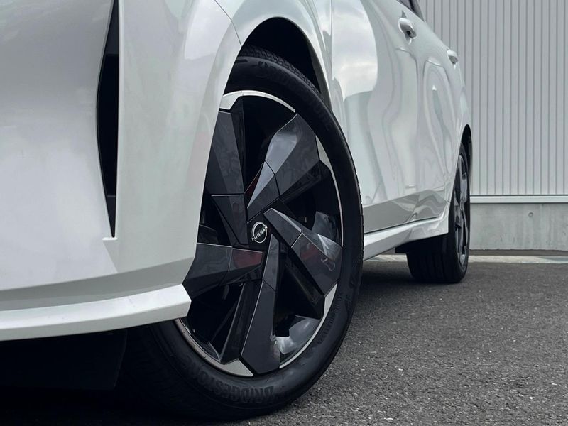 2024 Nissan Aura 6AA-FE13 (UW-6a97930c3c1b5)[5]