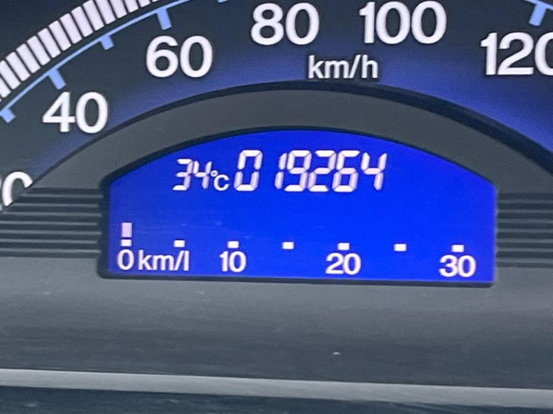 2011 Honda Freed DBA-GB3 (UW-6a9793146ba9f)[2]