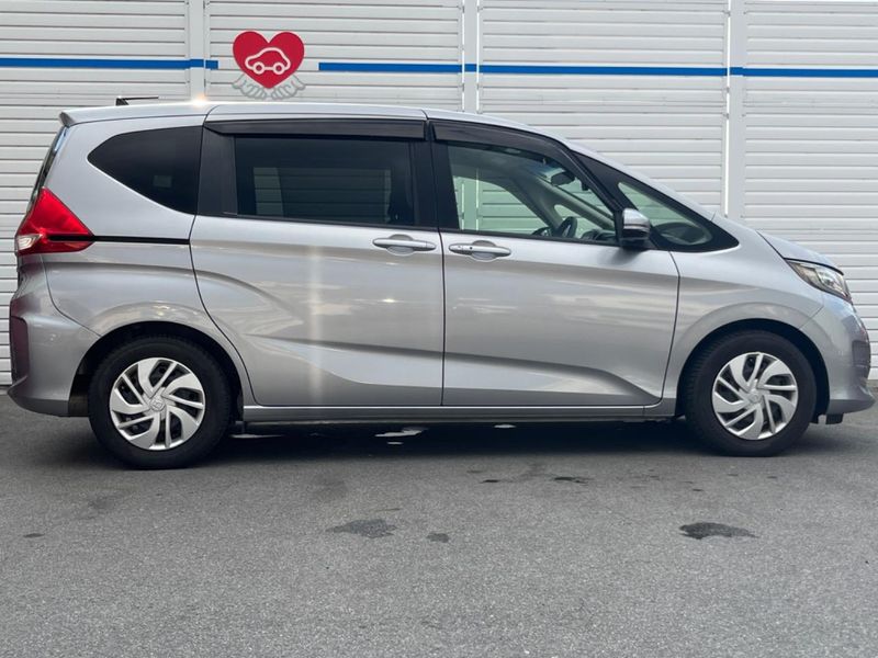 2016 Honda Freed DBA-GB5 (UW-6a979315ac3d5)[7]