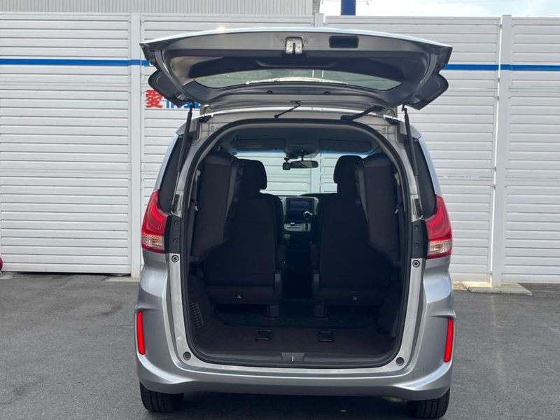 2016 Honda Freed DBA-GB5 (UW-6a979315ac3d5)[13]