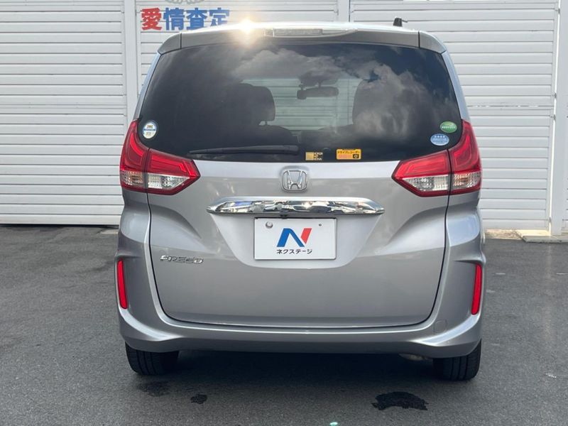 2016 Honda Freed DBA-GB5 (UW-6a979315ac3d5)[12]