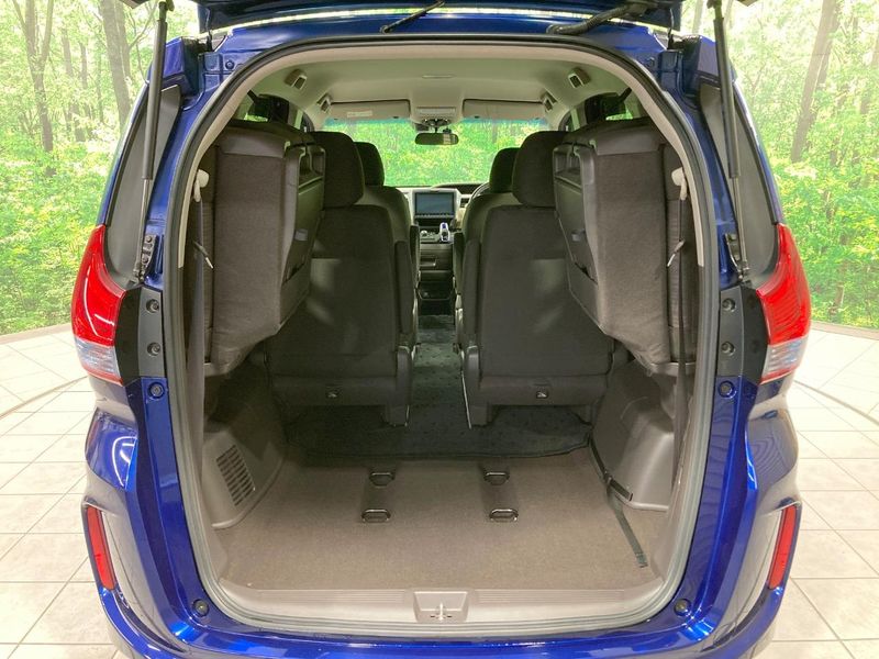 2017 Honda Freed hybrid DAA-GB7 (UW-6a979318dd39a)[14]