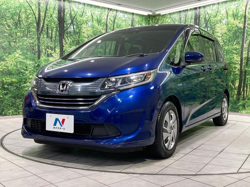 2017 Honda Freed hybrid DAA-GB7 (UW-6a979318dd39a)[8]