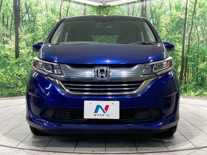 2017 Honda Freed hybrid DAA-GB7 (UW-6a979318dd39a)[9]
