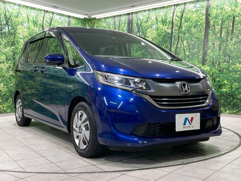 2017 Honda Freed hybrid DAA-GB7 (UW-6a979318dd39a)[10]
