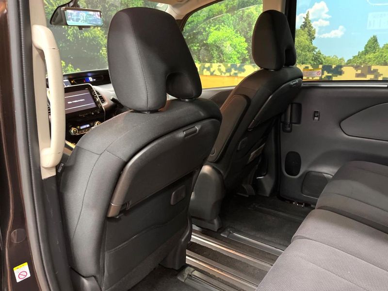 2017 Nissan Serena DAA-GC27 (UW-6a97931cecfb3)[24]