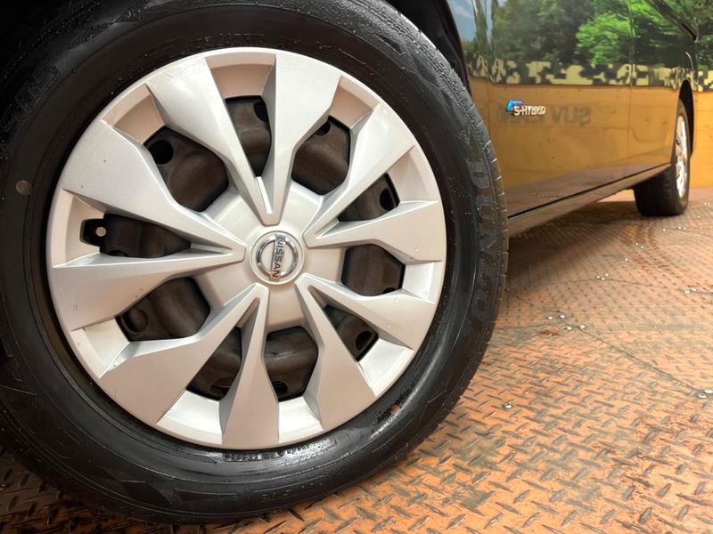 2017 Nissan Serena DAA-GC27 (UW-6a97931cecfb3)[10]