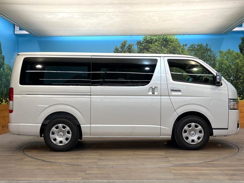 2026 Toyota Hiace Van 3DF-GDH201V (UW-6a97931f7bc95)[11]