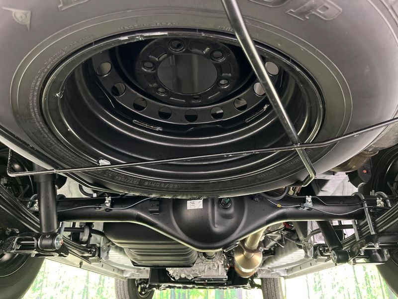 2026 Toyota Hiace Van 3DF-GDH206V (UW-6a9793211fd30)[21]