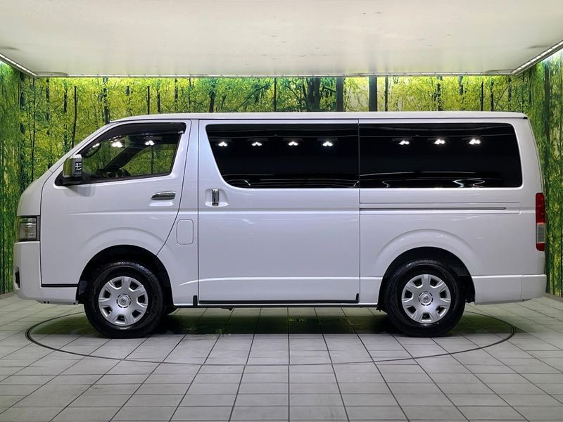 2026 Toyota Hiace Van 3DF-GDH206V (UW-6a9793211fd30)[7]