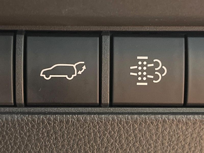 2025 Toyota Land Cruiser 250 3DA-GDJ250W (UW-6a97932308c45)[27]