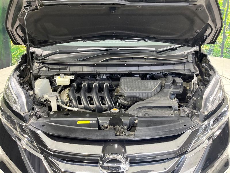 2017 Nissan Serena DAA-GFC27 (UW-6a979326932c5)[12]