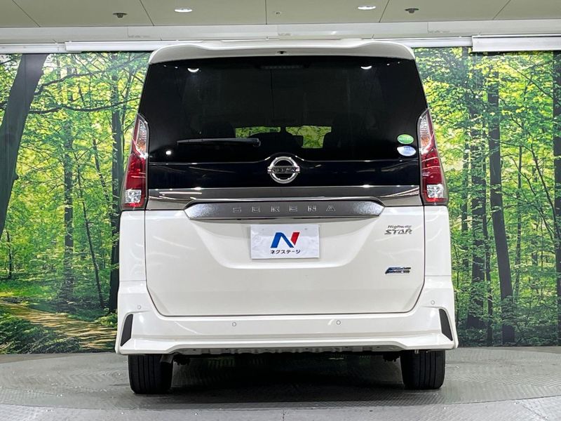 2017 Nissan Serena DAA-GFC27 (UW-6a97932810866)[15]