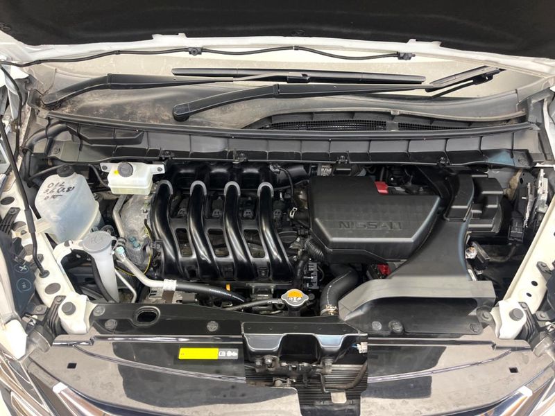 2017 Nissan Serena DAA-GFC27 (UW-6a9793286c5a6)[29]