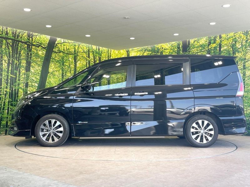 2017 Nissan Serena DAA-GFC27 (UW-6a979329ae039)[5]