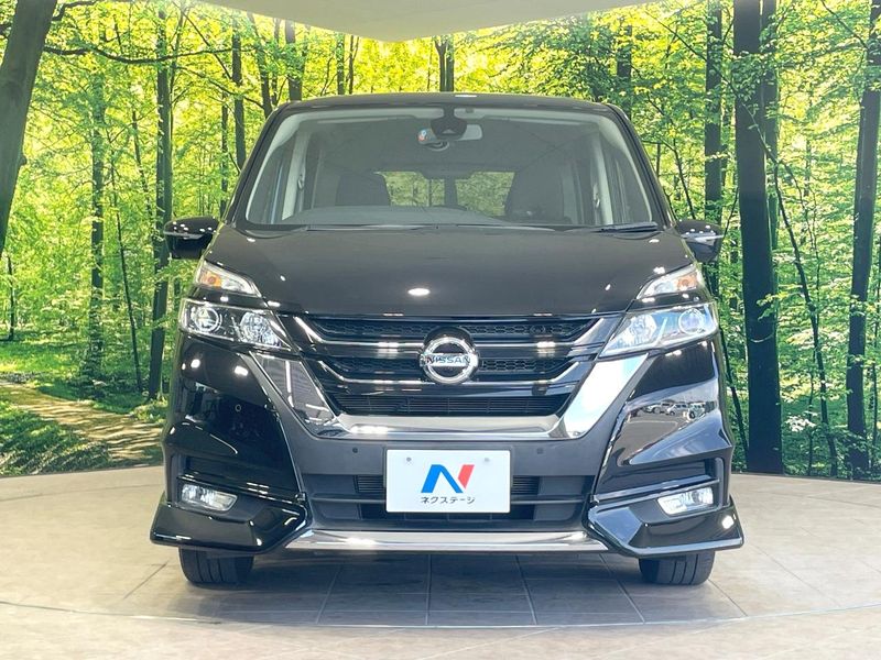 2017 Nissan Serena DAA-GFC27 (UW-6a979329ae039)[11]