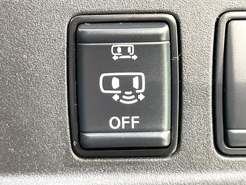 2020 Nissan Serena DAA-GFC27 (UW-6a97933073e51)[25]