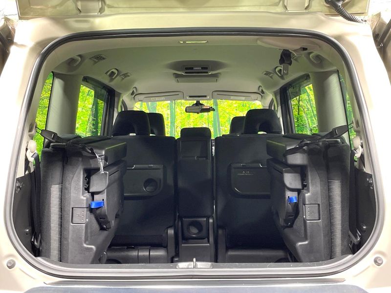 2020 Nissan Serena DAA-GFC27 (UW-6a979330b25db)[14]