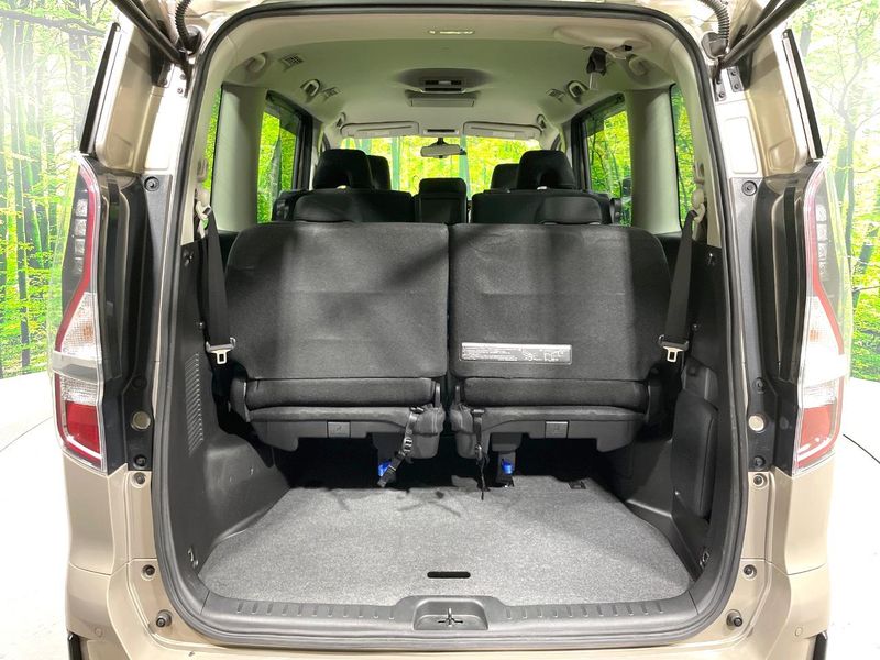 2020 Nissan Serena DAA-GFC27 (UW-6a979330b25db)[18]