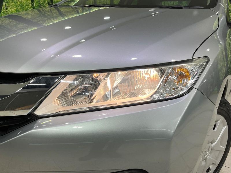 2015 Honda Grace DBA-GM9 (UW-6a97933b25196)[18]