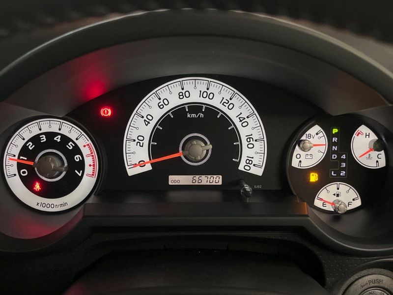 2014 Toyota FJ CRUISER CBA-GSJ15W (UW-6a97934fafa93)[2]