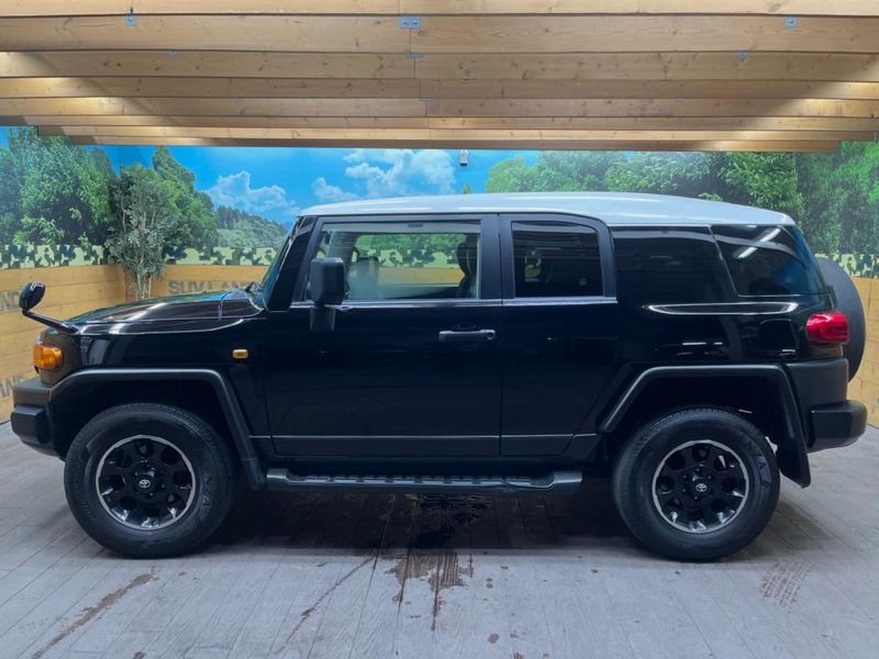 2014 Toyota FJ CRUISER CBA-GSJ15W (UW-6a97934fafa93)[21]